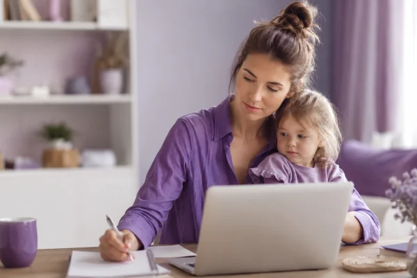 maternidade-e-empreendedorismo-como-equilibrar-os-dois-papeis-gislaine-farias-psicologa-online